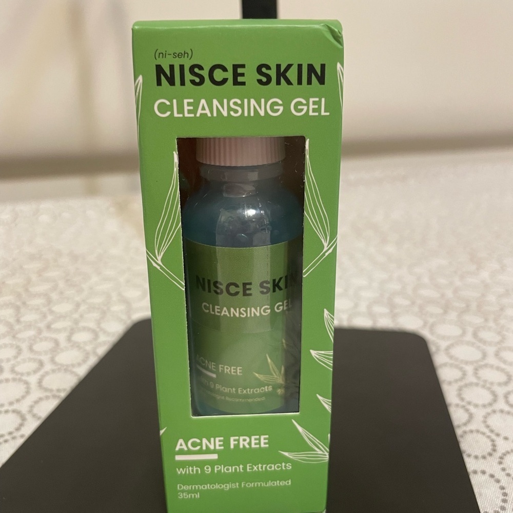 Green Cleansing Gel